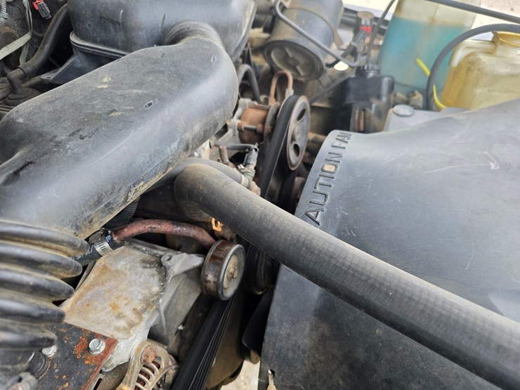 1997-jeep-wrangler-image-24