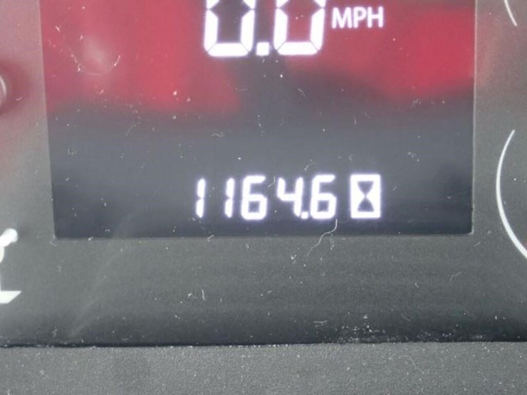 2016-john-deere-5085e-image-13