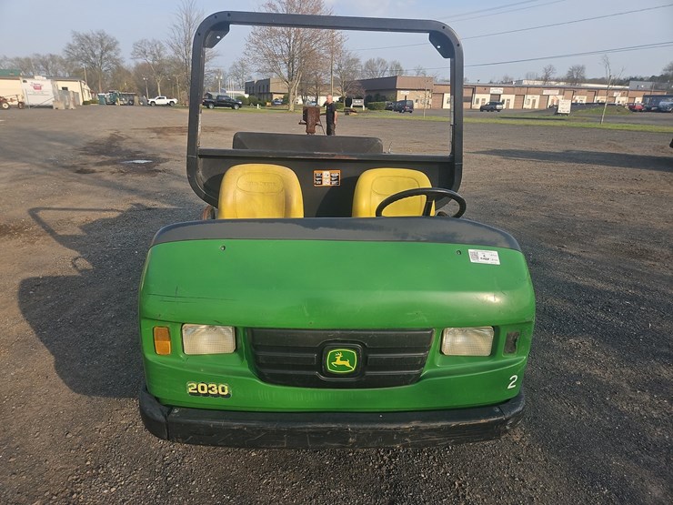 john-deere-progator-2030-image-8