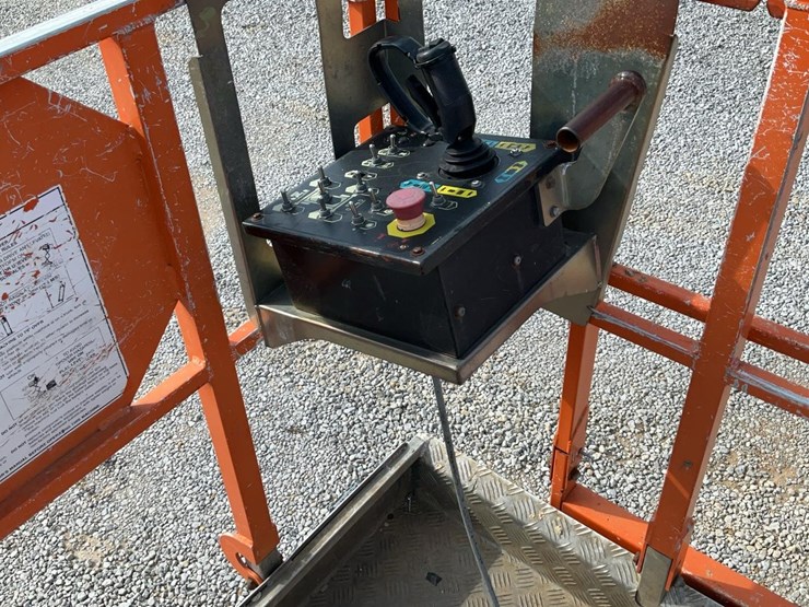 #400-•-2017-snorkel-4wd-rough-terrain-27'-scissor-lift-image-38