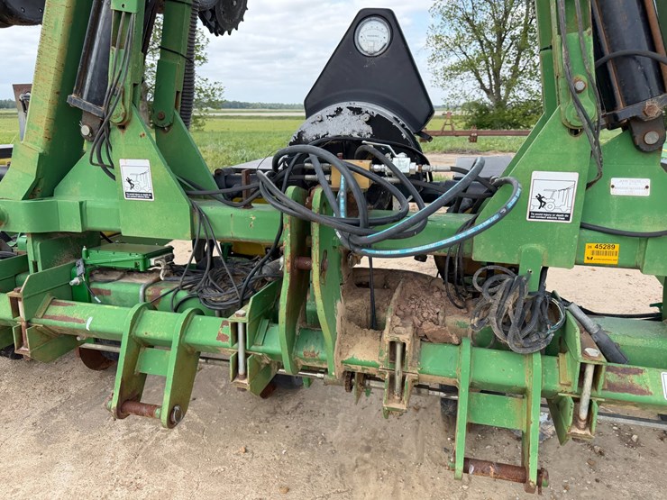 john-deere-1720-image-86