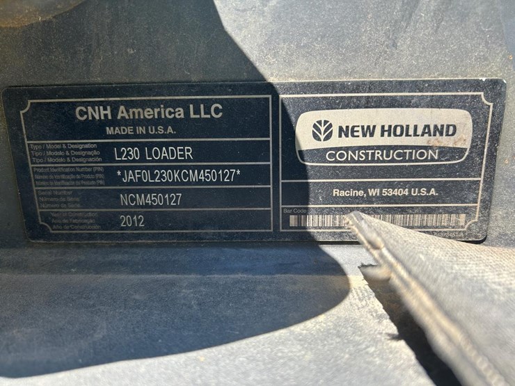 new-holland-l230-image-23