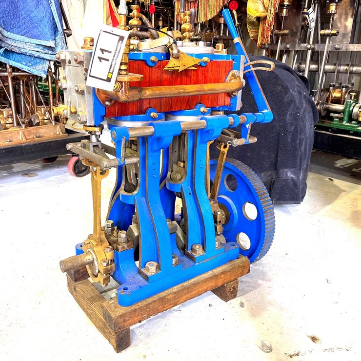 #11 • ANTIQUE BRITISH STEAM DECK WINCH ENGINE