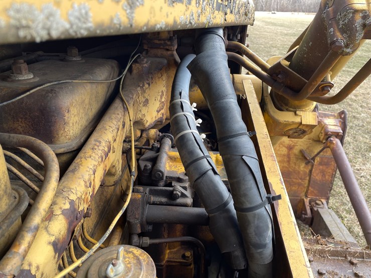 caterpillar-d7-image-49