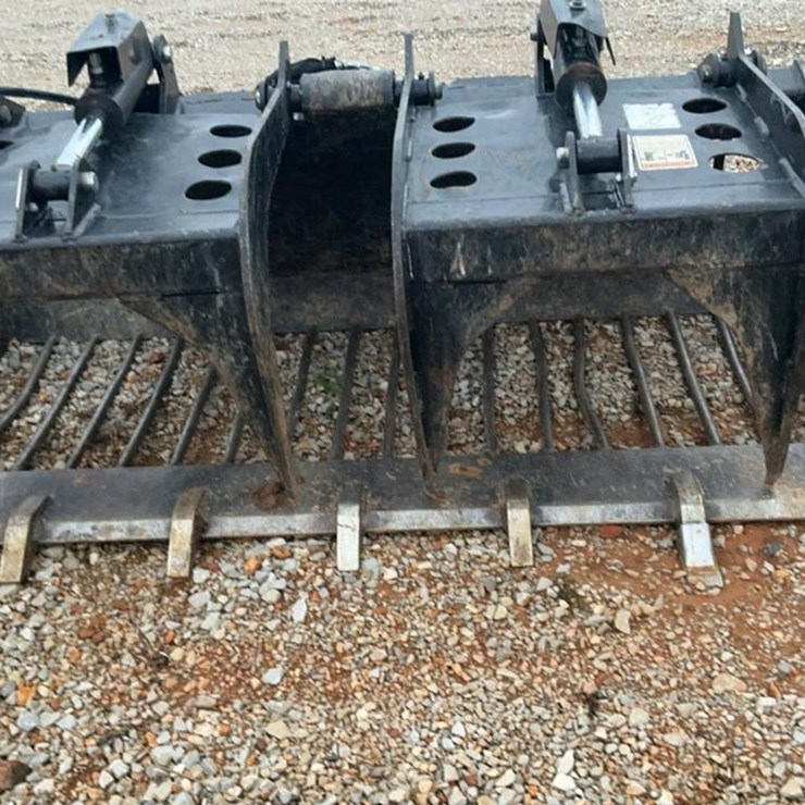 #170 • 2017 Quick Attach Brush Grapple