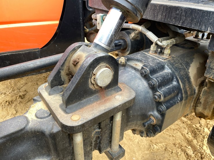 2014-jlg-g9-43a-image-42