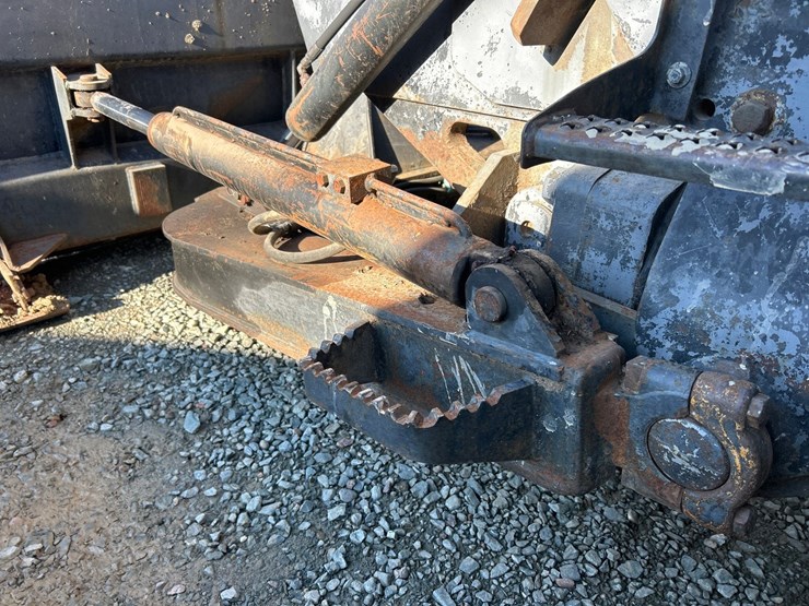 caterpillar-ch75-image-20