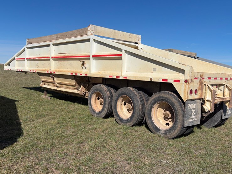 2010-dakota-belly-dump-trailer-image-13
