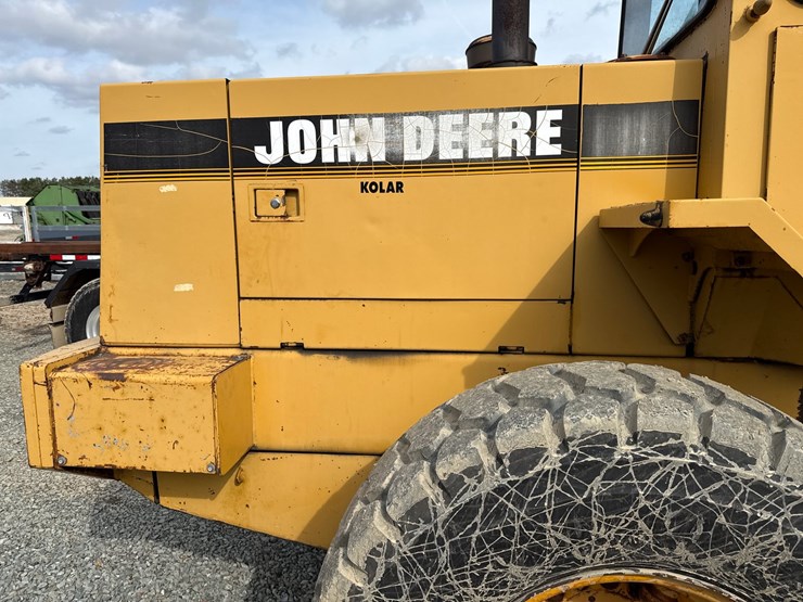 deere-444e-image-40