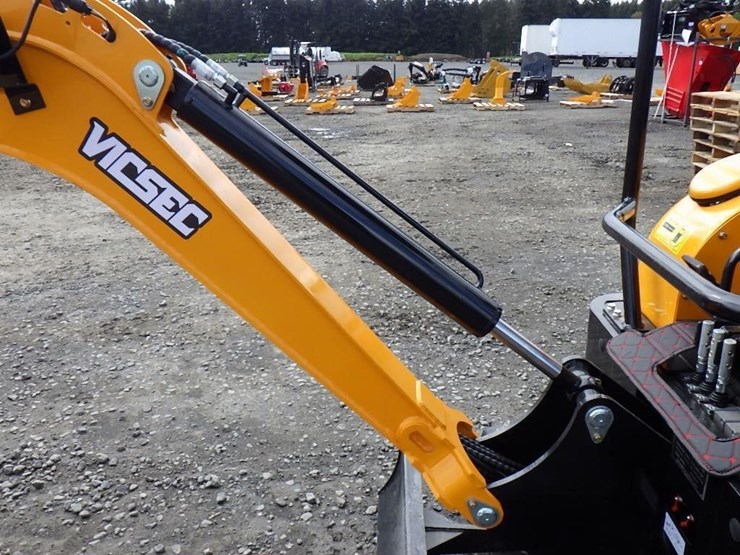 2026-vicsec-20-hydraulic-excavator-image-8