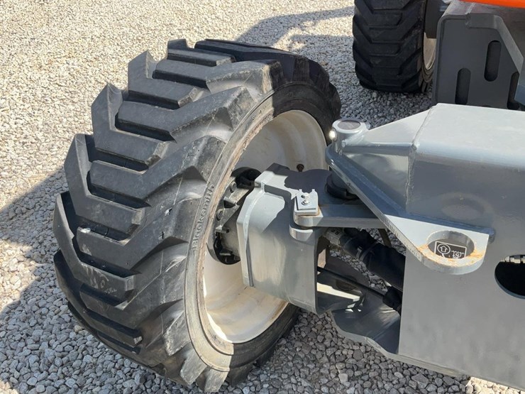 #301-•-2024-snorkel-46'-awd-articulating-boom-lift-#4-image-27