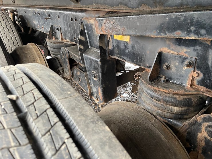 1997-kenworth-t800-image-21