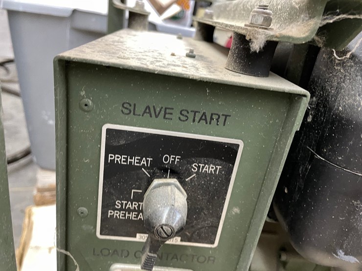 #7547-•-military-diesel-generator-image-14