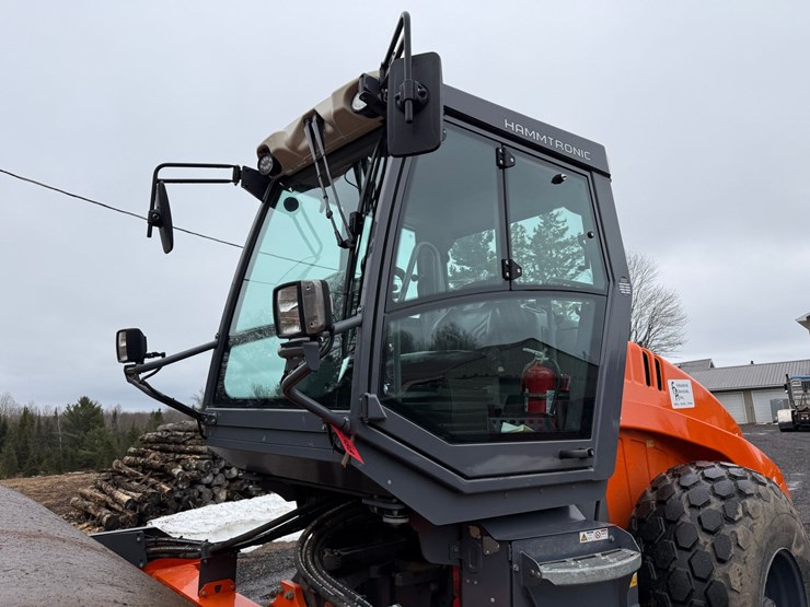 2022-hamm-h12i-image-18