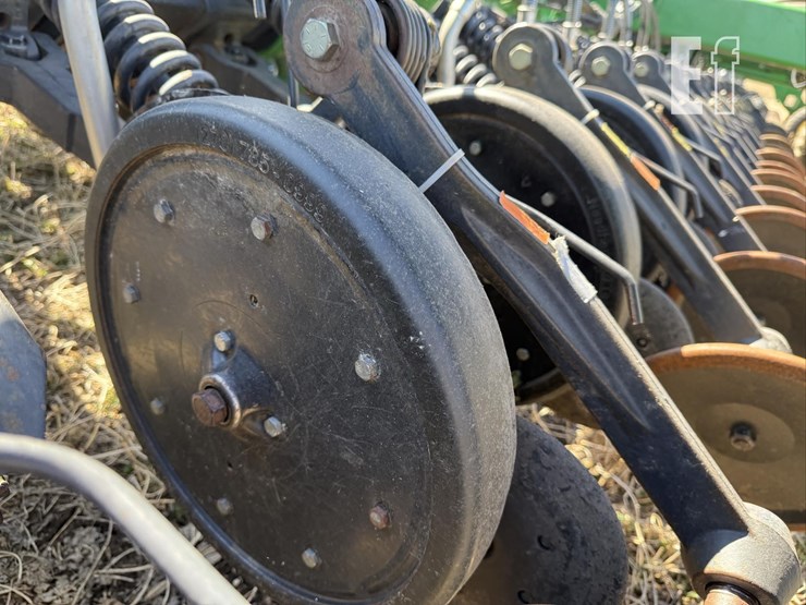 2012-john-deere-1890-image-29