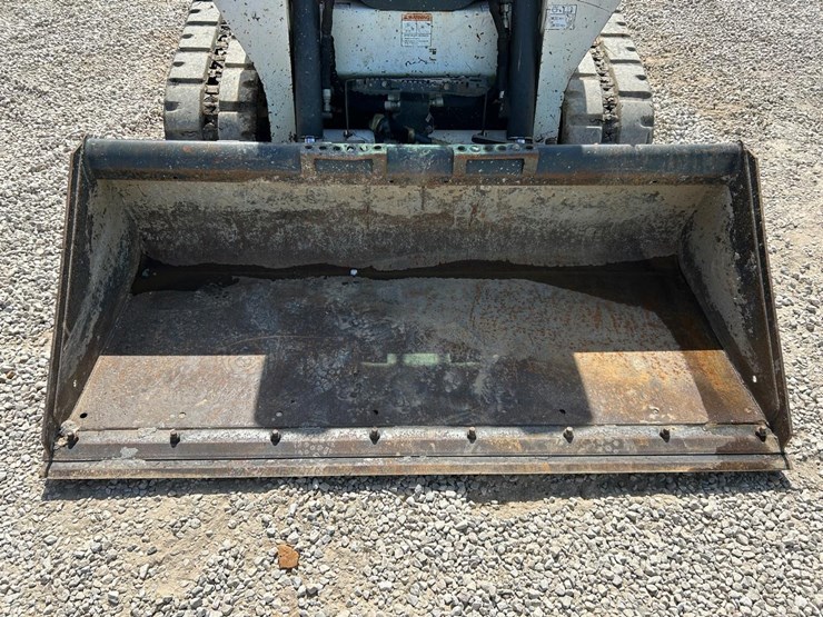 2019-bobcat-t590-image-9