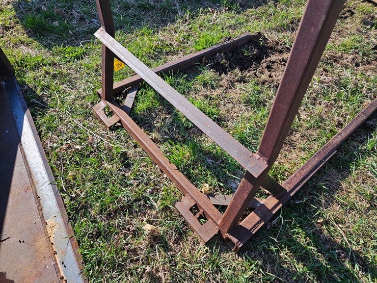 #554-•-round-bale-mover-image-8