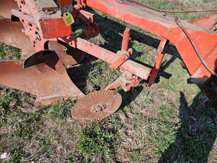 #537-•-5-bottom-plow-image-12
