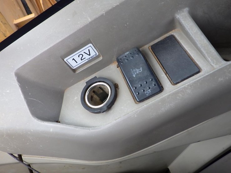 2014-case-cx145c-image-43