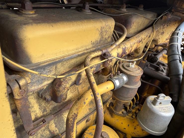 caterpillar-d7-image-48