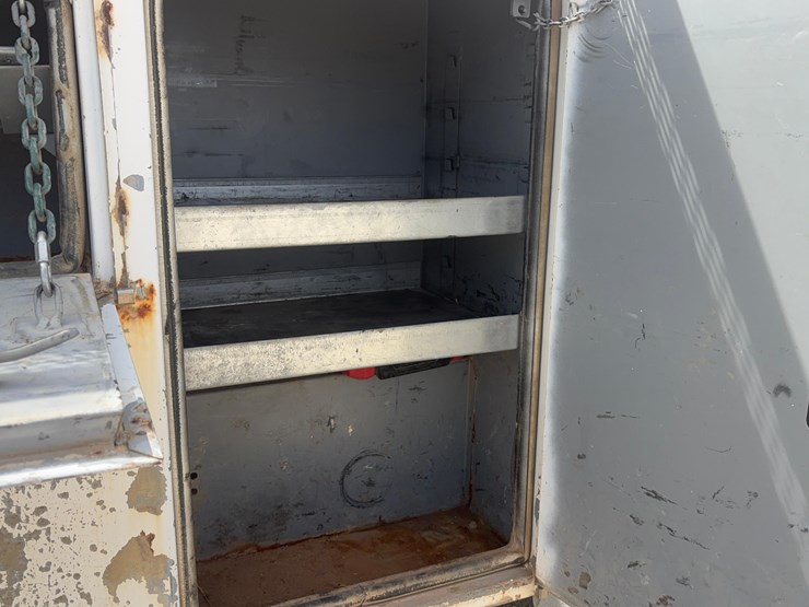 2012-dodge-3500-image-14