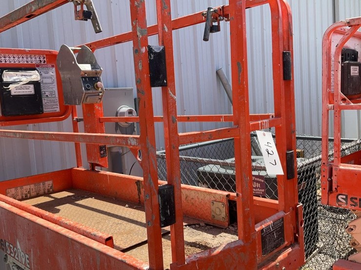 #427-•-snorkel-19'-scissor-lift-image-7