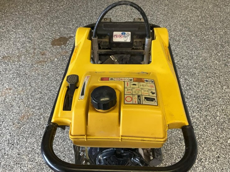 2017-wacker-neuson-bs60-4as-image-10