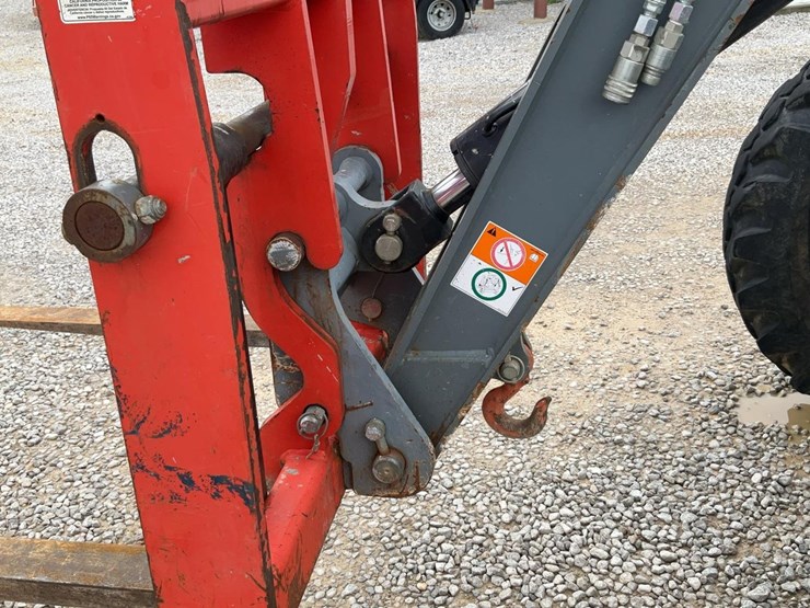 #202-•-2020-skyjack-sj843h-telehandler-image-16