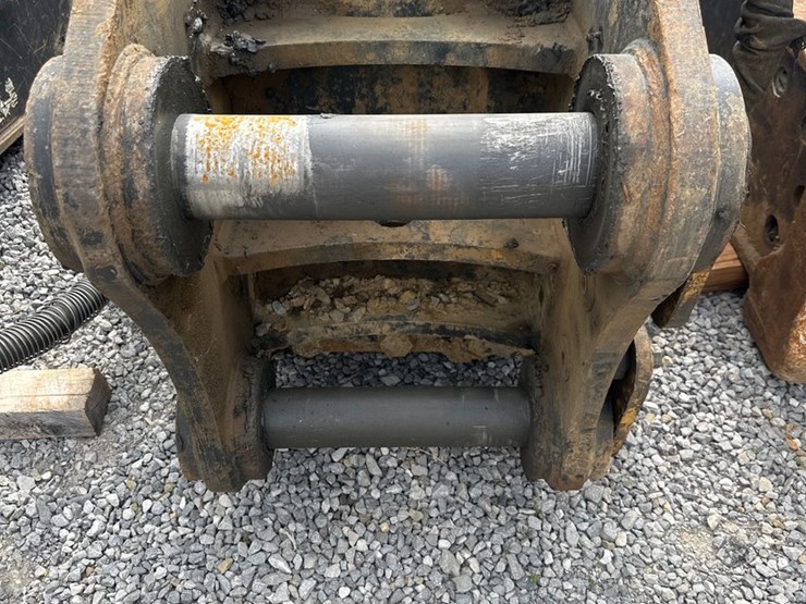 caterpillar-336-image-6