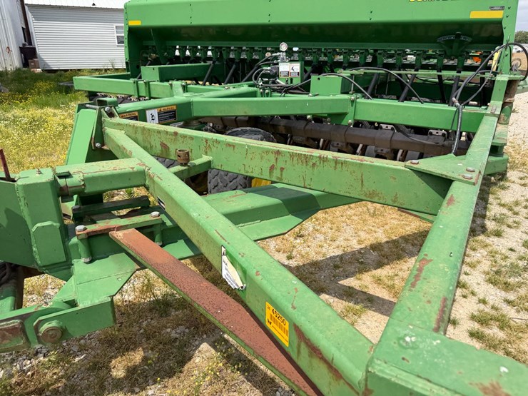 john-deere-1590-image-73