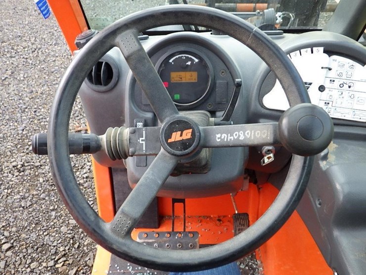 2017-jlg-g5-18a-image-23