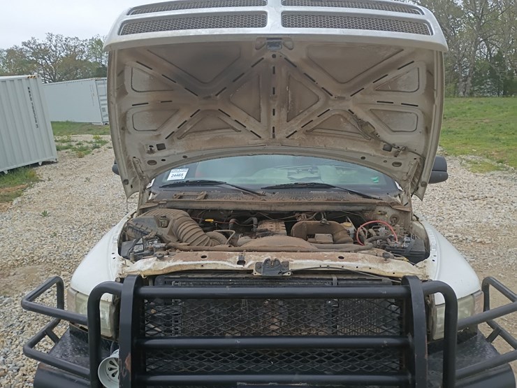 2000-dodge-ram-3500-image-17