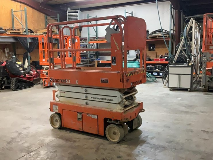 #420-•-snorkel-19'-scissor-lift-image-4