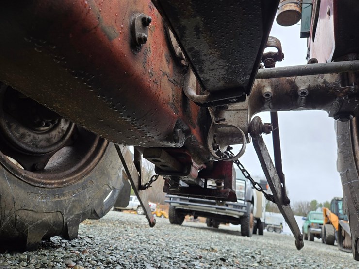 massey-ferguson-35-image-40