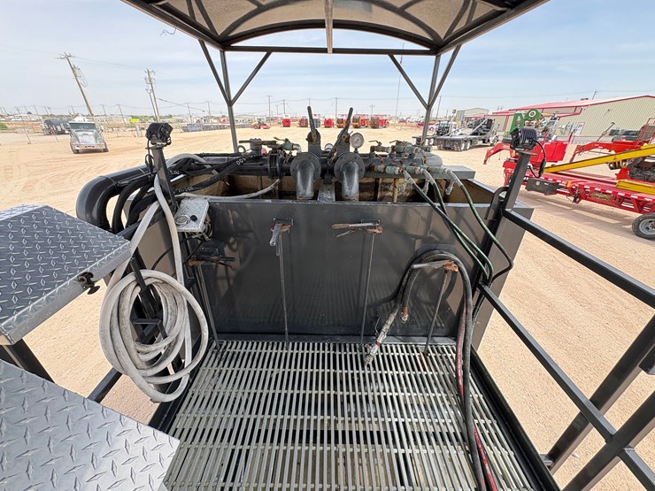 2018-big-tex-35'-x-102"-image-10