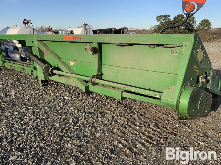 2017-john-deere-a-image-18