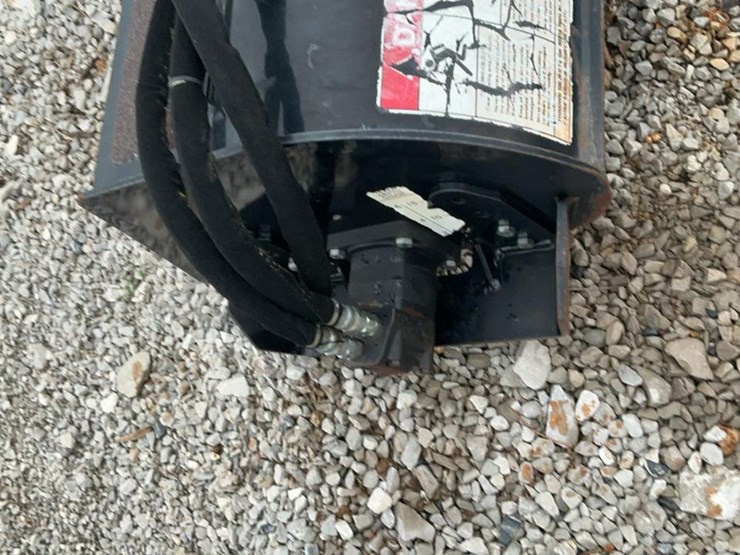 #175-•-2017-quick-attach-tiller-image-9