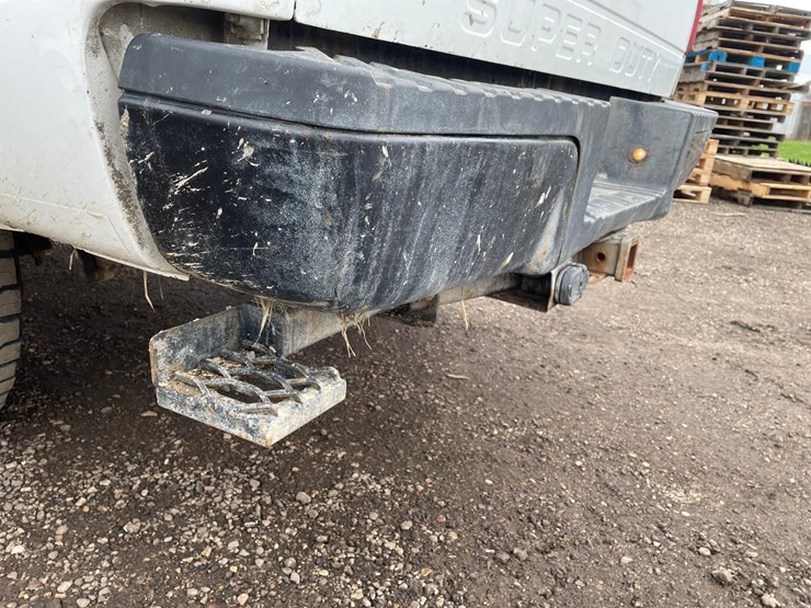 2012-ford-f350-image-25