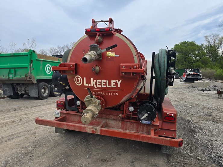 2017-ditch-witch-fx30-image-16