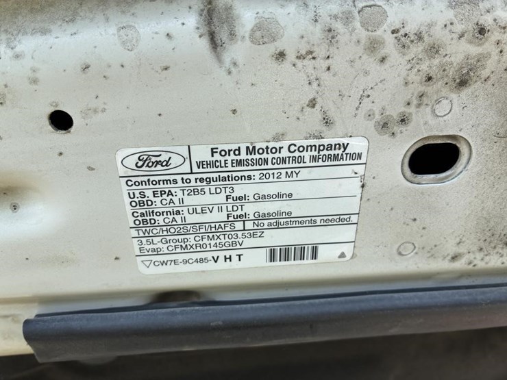 2012-ford-explorer-image-10