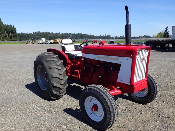 international-tractor-image-3