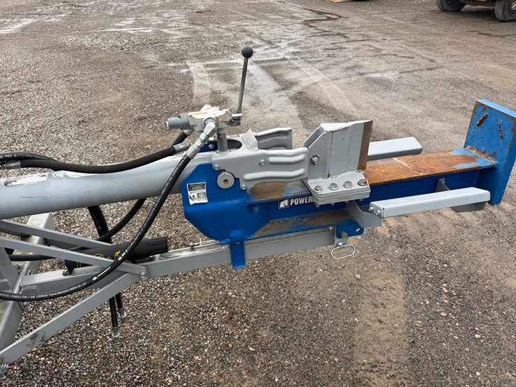 john-deere-4120-image-19