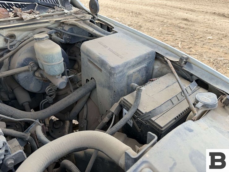 2002-chevrolet-silverado-1500-image-32