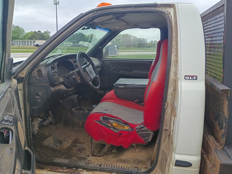 2000-dodge-ram-3500-image-29