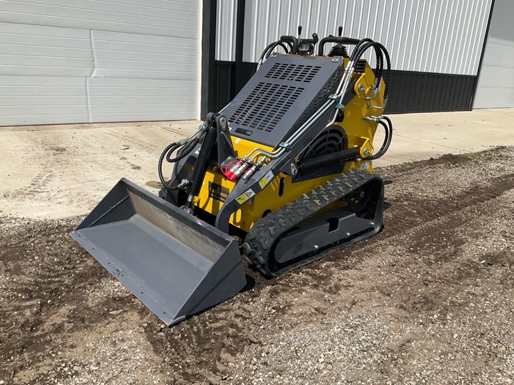 #1000-•-unused-land-honor-t460-mini-skid-steer-image-1