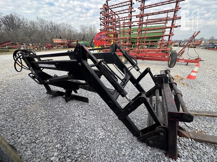 case-ih-5130-image-4