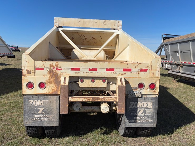 2010-dakota-belly-dump-trailer-image-14