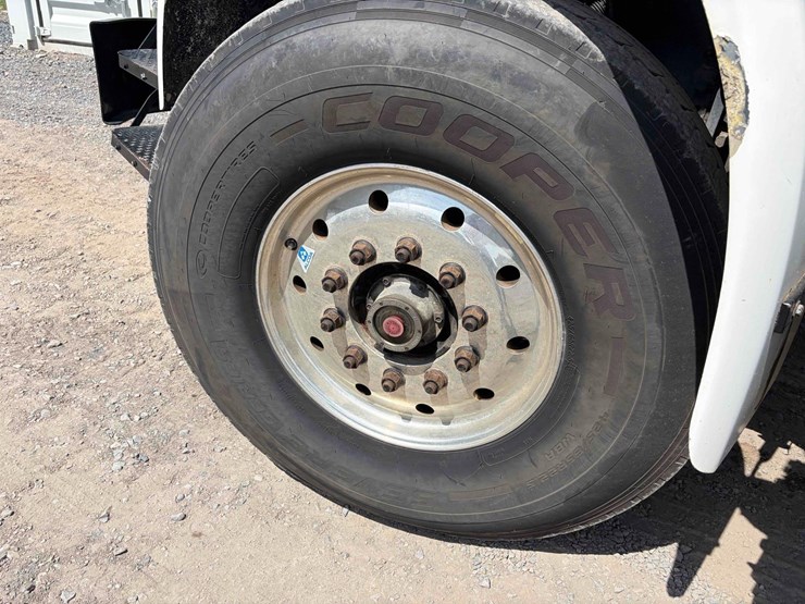 2005-autocar-xpeditor-image-8