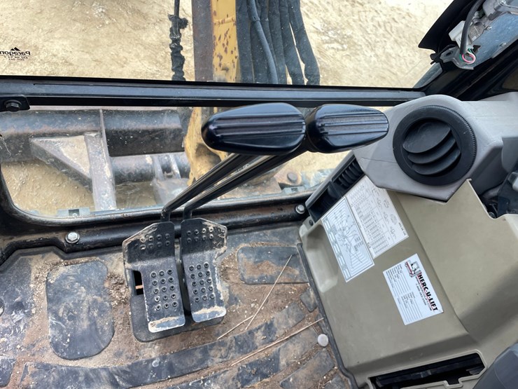 2014-caterpillar-303.5-image-49