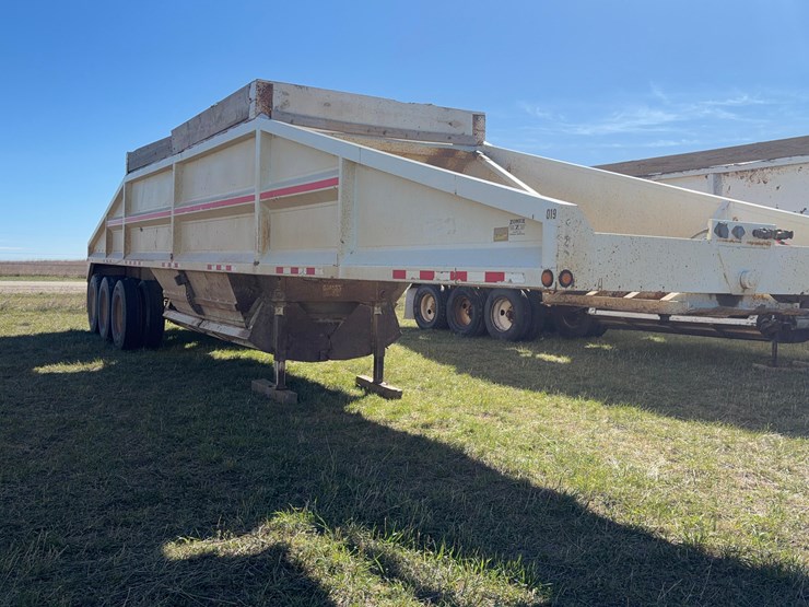 2010-dakota-belly-dump-trailer-image-16